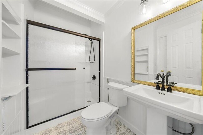 Building Photo - 130 Candler Ct