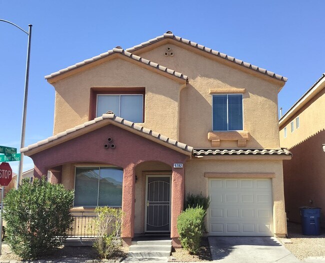 Primary Photo - Spacious 4-Bedroom in Gated Copper Creek w...
