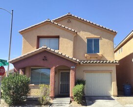 Building Photo - Spacious 4-Bedroom in Gated Copper Creek w...