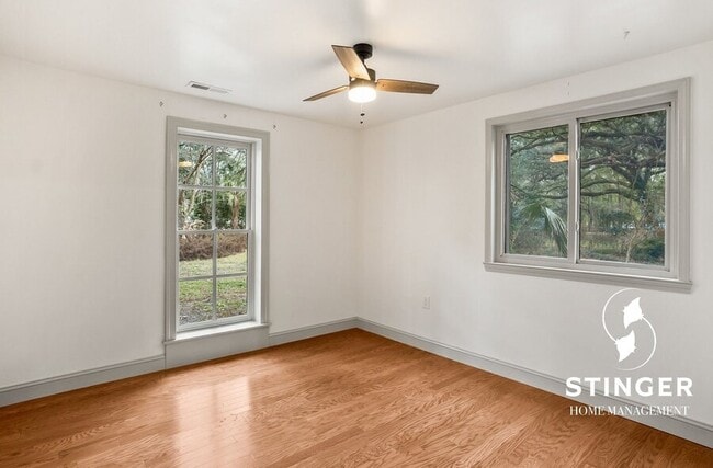 Building Photo - 38 Sundown Bend