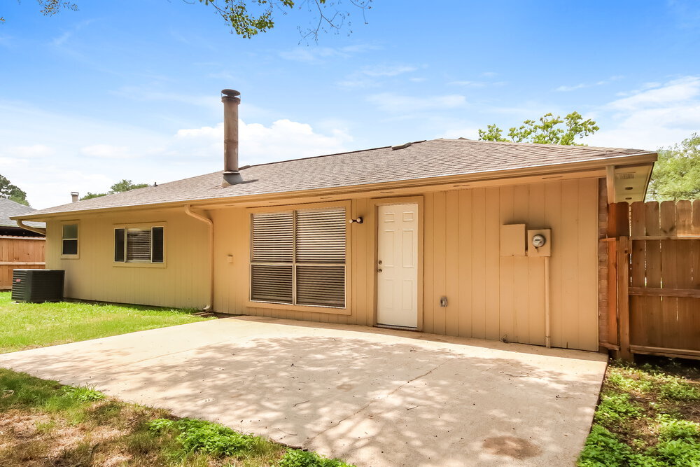 Building Photo - 21206 Waymare Ln