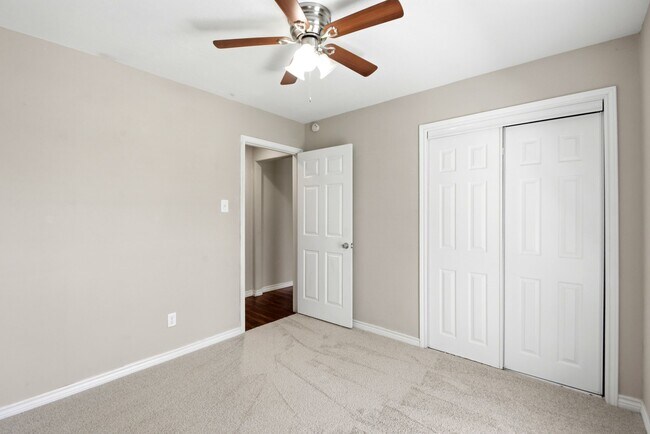 Building Photo - 25302 Friar Lake Ln