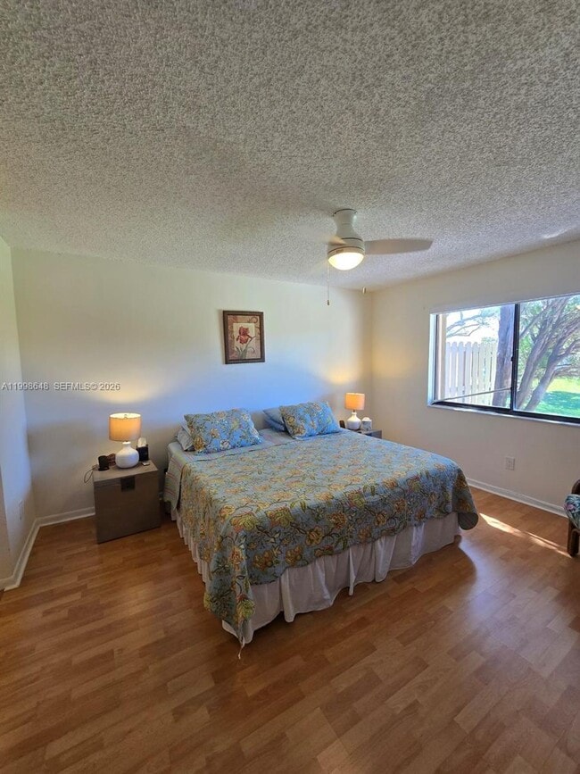 Building Photo - 5 Rogart Cir