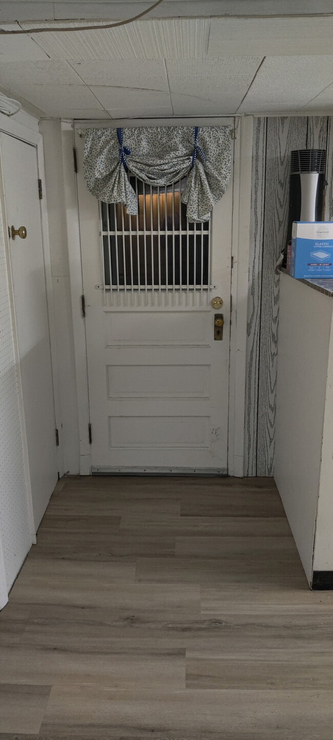 Building Photo - 26 Garden Dr