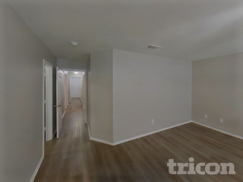 Building Photo - 50 Larkspur Dr