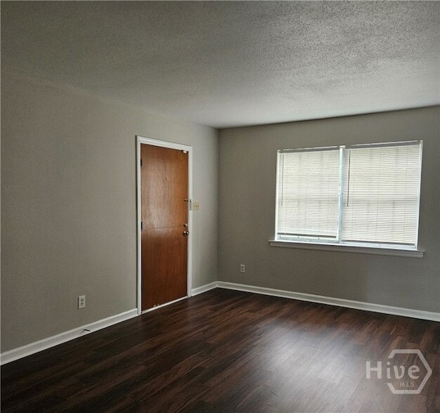 Building Photo - 4407 Caroline Dr