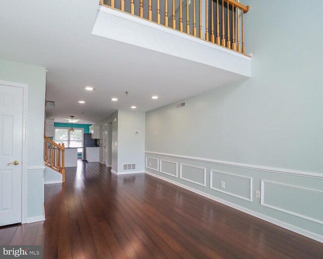 Building Photo - 9 Owens Landing Ct