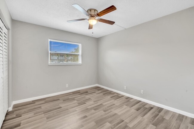 Building Photo - 22795 SW 66th Ave