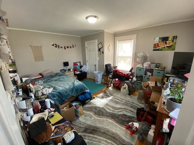 Building Photo - 63 Jastram St