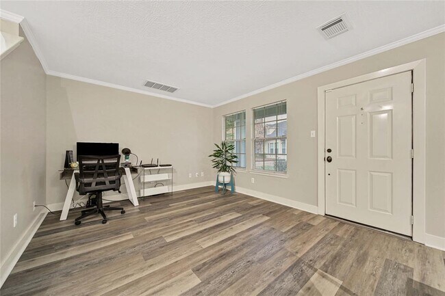 Building Photo - 6202 Spruce Bough Ct