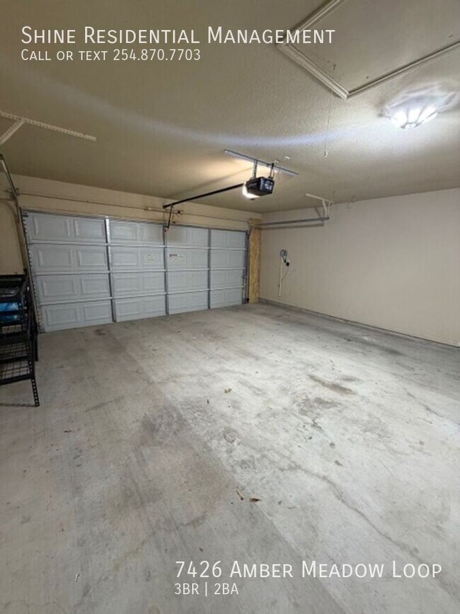 Building Photo - 7426 Amber Meadow Loop