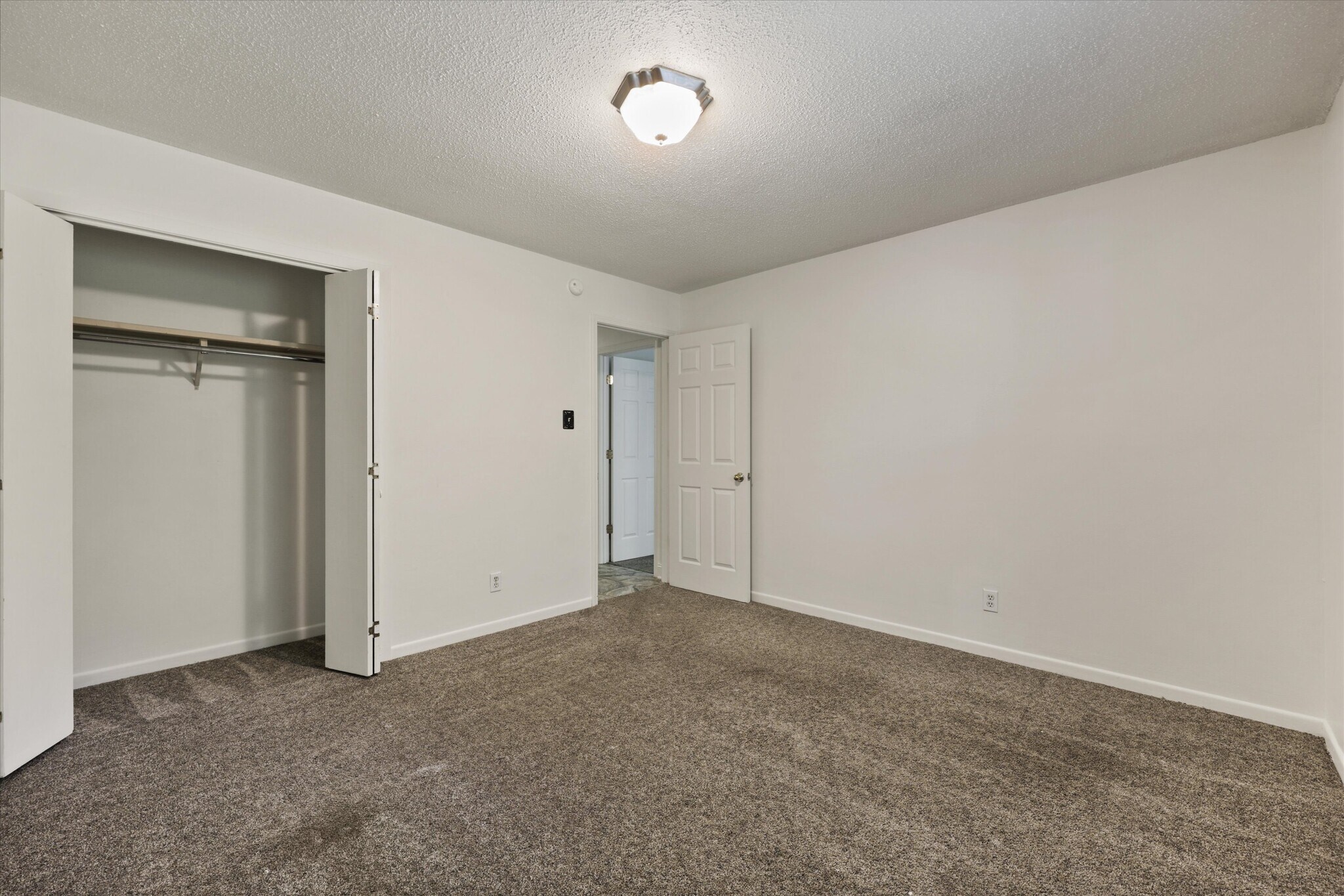 Building Photo - 1321 Wilton Ln