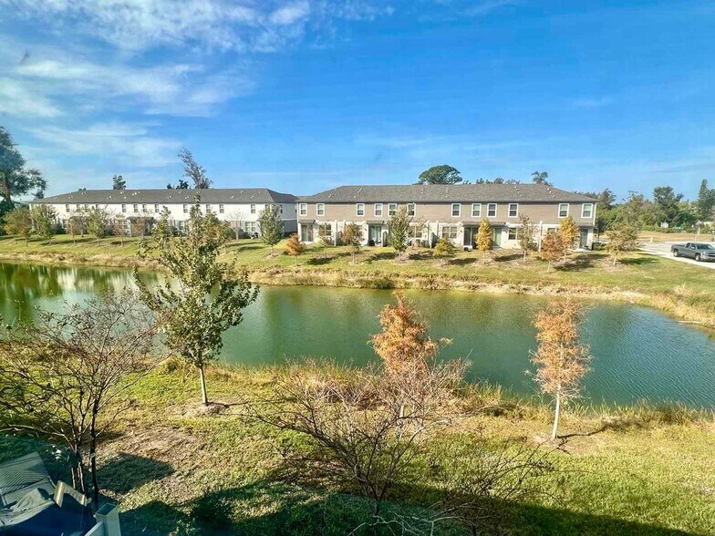 Building Photo - 17125 Blowfish Dr