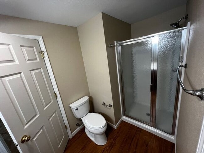 Building Photo - $2,200 | 4 Bedroom, 2.5 Bathroom Multi Floor Duplex | No Pets | Available for an August 1st, 2026...