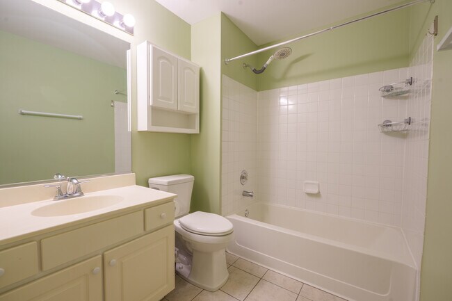 Building Photo - 2673 S Embers Ln