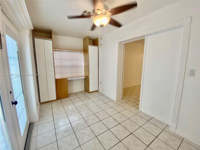 Building Photo - 3024 N 73rd Ter