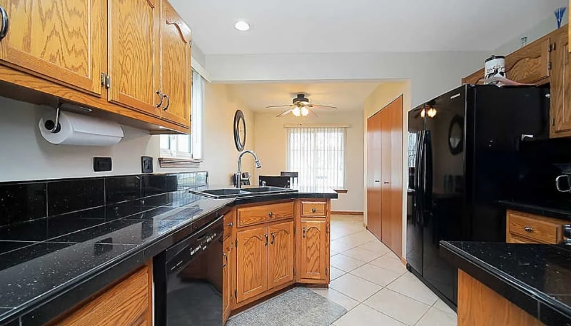 Building Photo - 4006 Brenton Dr