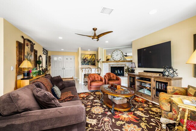 Building Photo - 79021 Bayside Ct