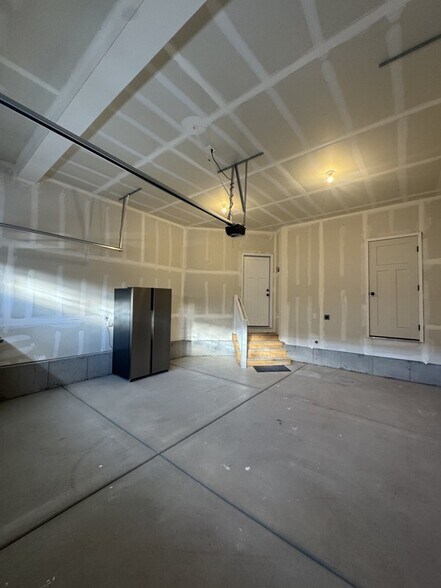Building Photo - 2792 Red Velvet Ln