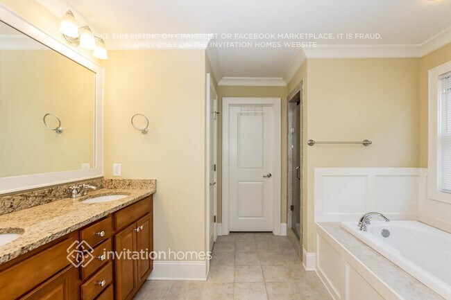 Building Photo - 302 Keener Blvd