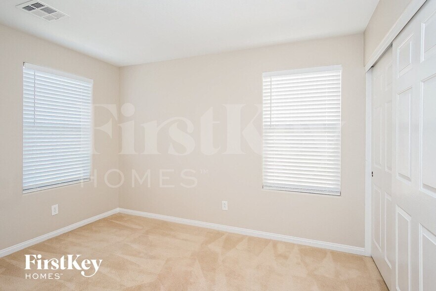 Building Photo - 8688 Pico Grande Ct