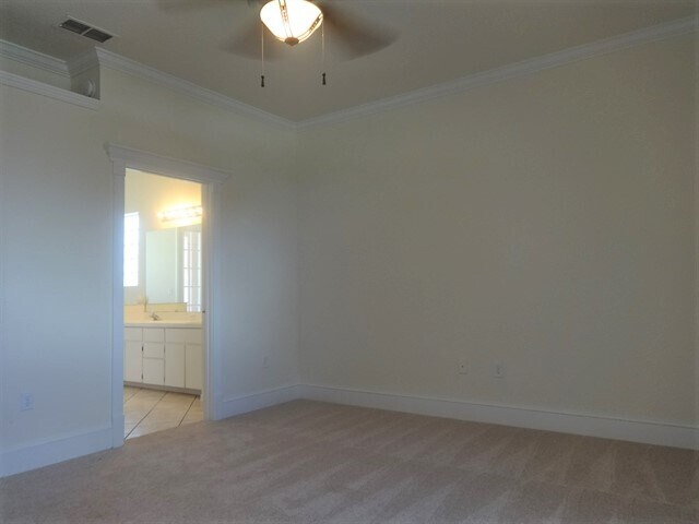 Building Photo - 816 Elm Forest Dr