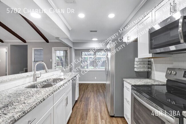 Building Photo - 5702 Charlie Chan Dr