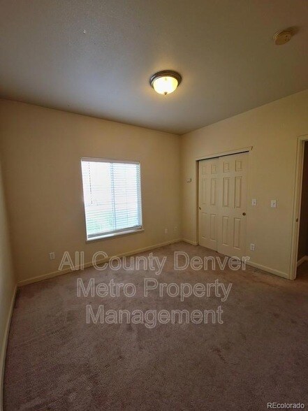 Building Photo - 5335 Pecos Wy
