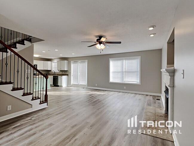 Building Photo - 2432 Andersonville Dr