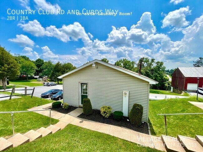 Building Photo - 671 Country Club Rd