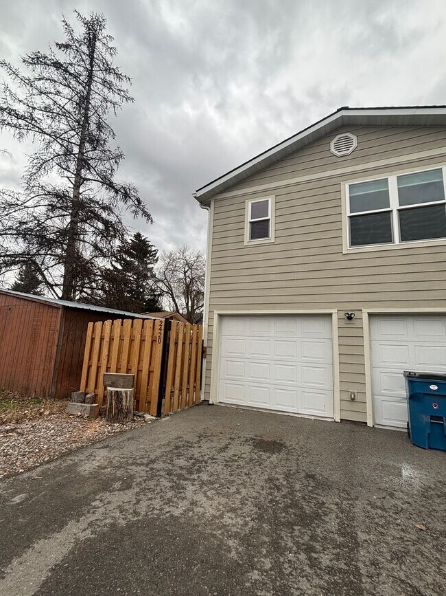 Building Photo - 2418-2420 Ernest