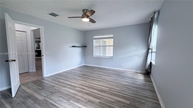Building Photo - 2020 Andromeda Ln