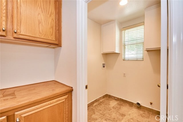 Building Photo - 24646 Maple Ln