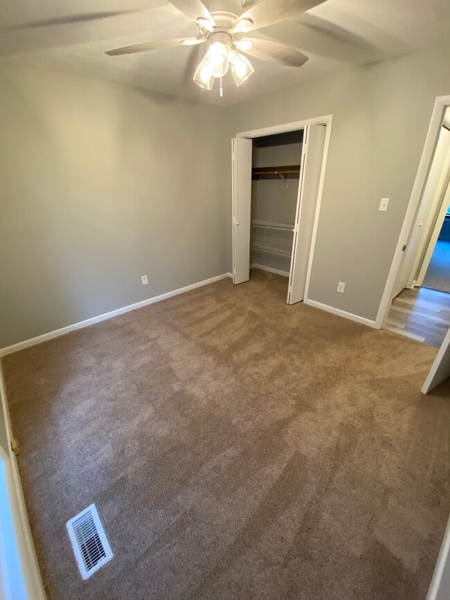 Building Photo - 6524 Addingham Ct