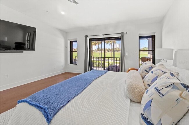 Building Photo - 2377 Harbour Oaks Dr