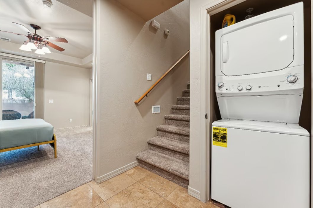 Building Photo - 3385 Calle Del Sol