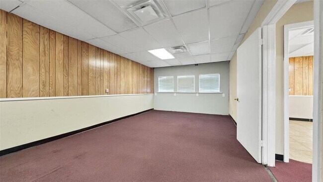 Building Photo - 2914 W T C Jester Blvd