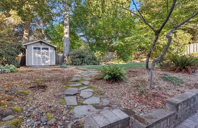 Building Photo - 2583 Pimlico Dr