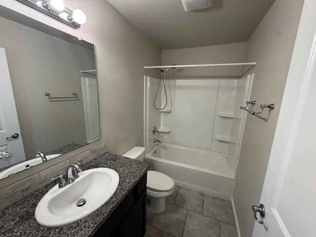 Building Photo - 9209 Ratliff Rdg