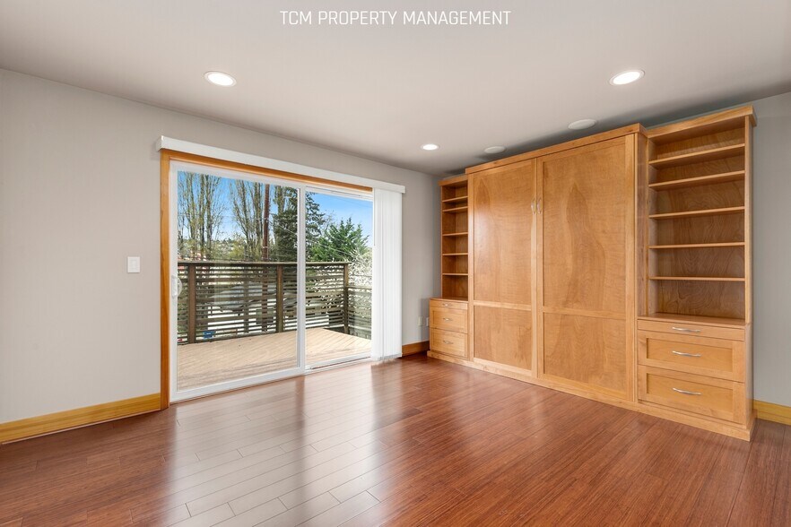 Building Photo - 4012 23rd Ave SW