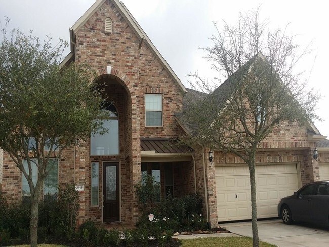 Building Photo - 8943 Cypress Shrub Trl