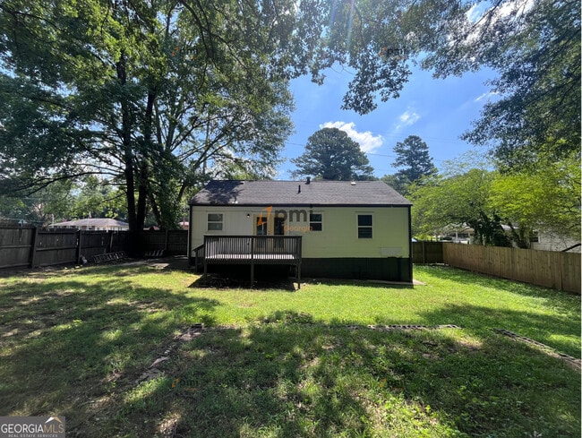 Building Photo - 2114 Fellowship Rd