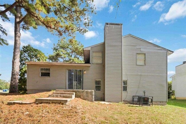 Building Photo - 6925 Cainwood Dr