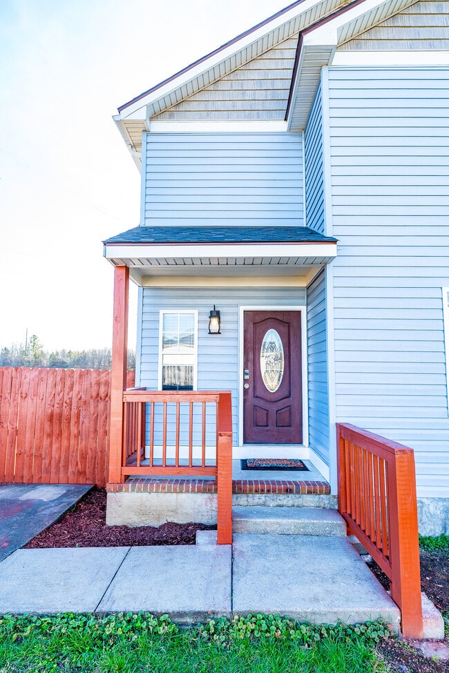 Building Photo - 1146 Pierce St