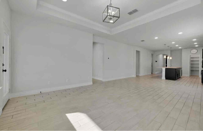 Building Photo - 27242 Volcano Dr