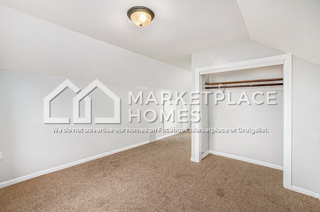 Building Photo - 7647 Fielding St