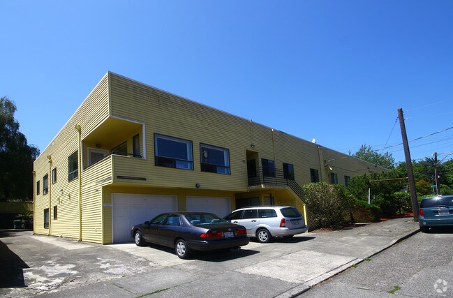 Building Photo - Naguna Apartments