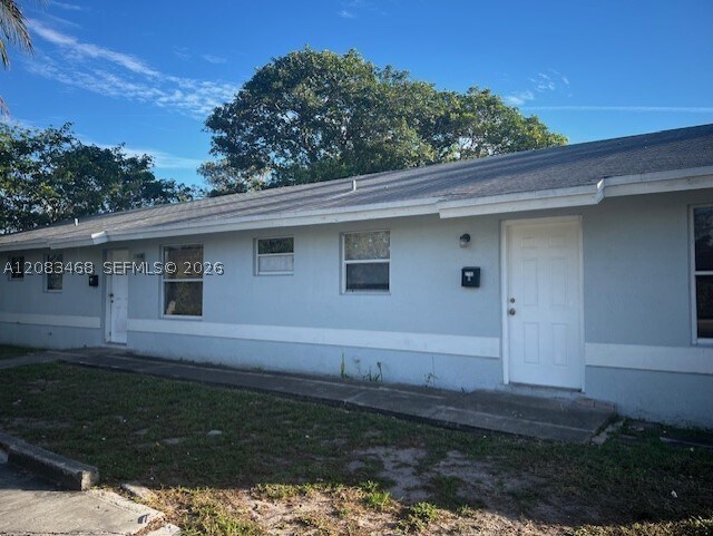 Building Photo - 2746 Johnson St