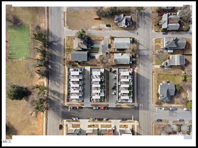 Building Photo - 712 E Edenton St