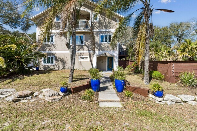 Building Photo - Steps to the Ocean! 3/3, 2198sq', Ocean View, Furnished